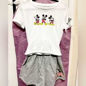Disney White Mickey Mouse Apparel